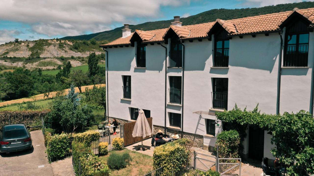 דירות Sabiñánigo Casas Pirineos מראה חיצוני תמונה