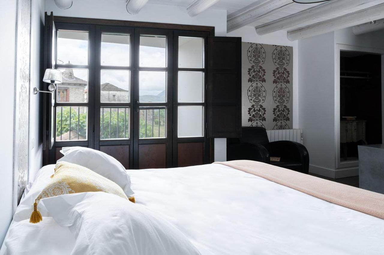 דירות Sabiñánigo Casas Pirineos מראה חיצוני תמונה